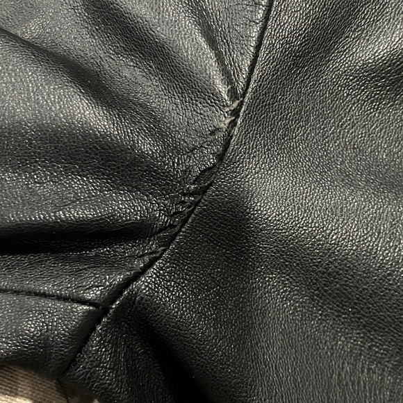 GAP Vegan Faux Leather Bikercore Full Zip Moto Jacket Women’s True Black Small - Picture 8 of 14